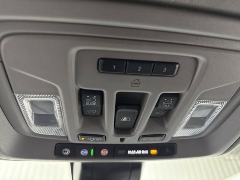 Used 2020 GMC Sierra 1500 Denali w/ Denali Premium Package image 21