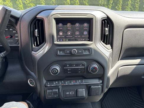 Used 2024 Chevrolet Silverado 1500 Custom AWD/4WD image 23