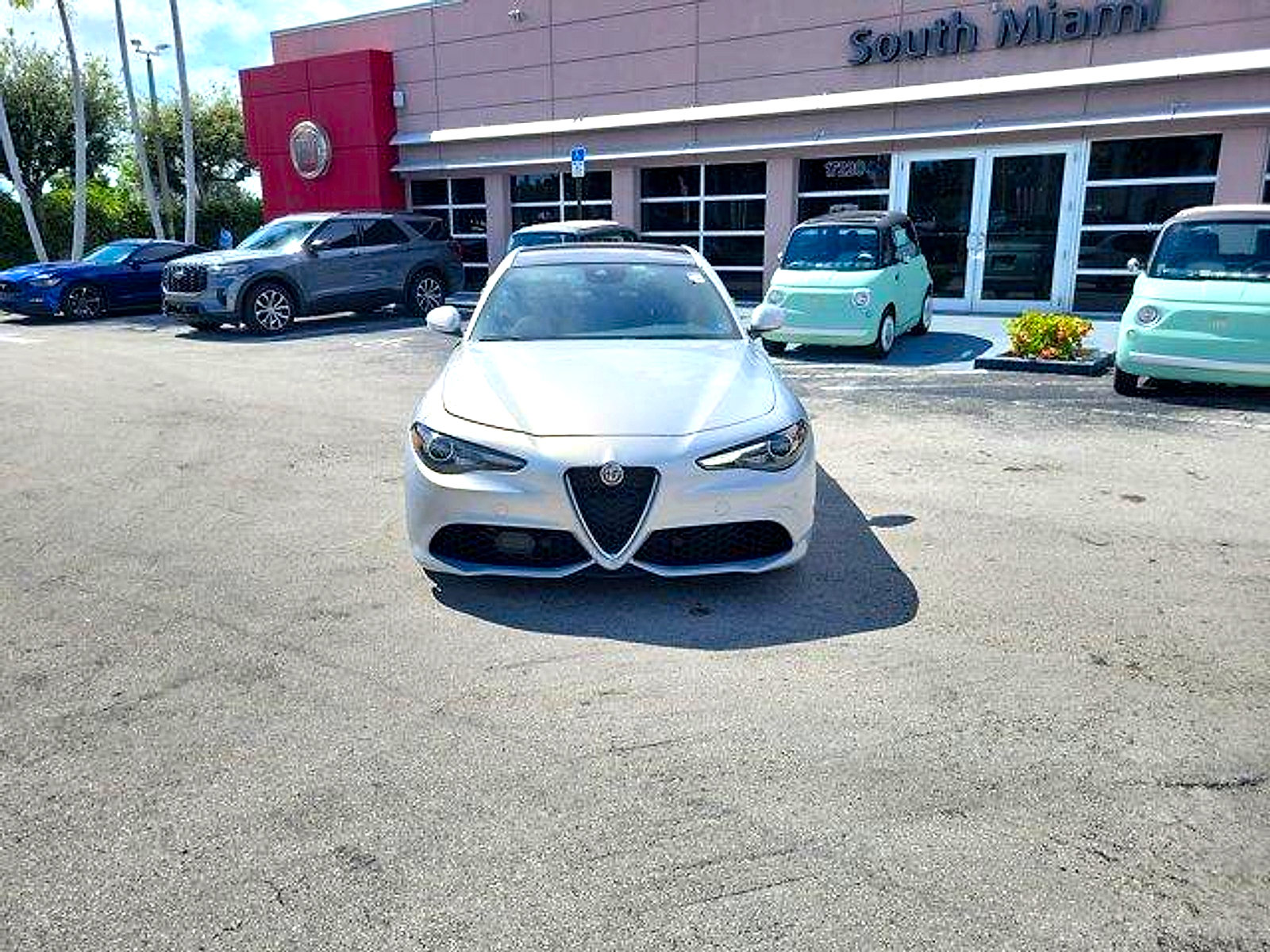 Used 2023 Alfa Romeo Giulia Ti w/ Active Assist Plus Package RWD image 2
