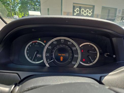 Used 2014 Honda Accord Touring image 31