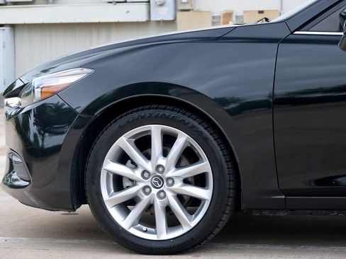 Used 2017 MAZDA MAZDA3 Touring image 24