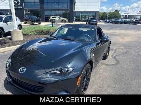 Certified 2024 MAZDA MX-5 Miata Club RWD image 2