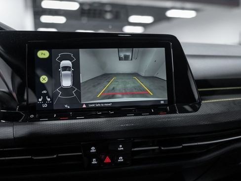 Used 2022 Volkswagen GTI SE image 47