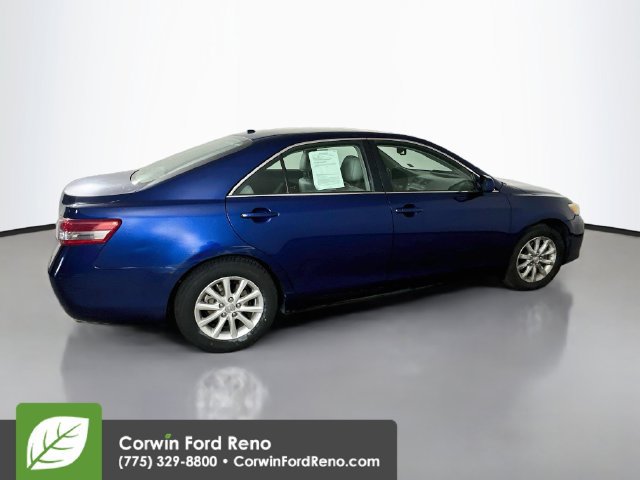 Used 2011 Toyota Camry XLE FWD image 9