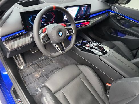 Used 2025 BMW M5 w/ Carbon Package AWD/4WD image 10