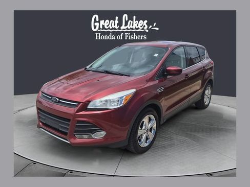 Used 2015 Ford Escape SE FWD image 1
