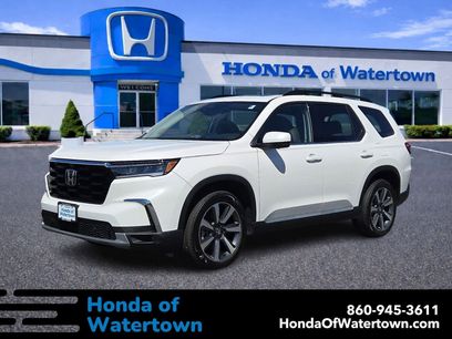 Used 2025 Honda Pilot Elite