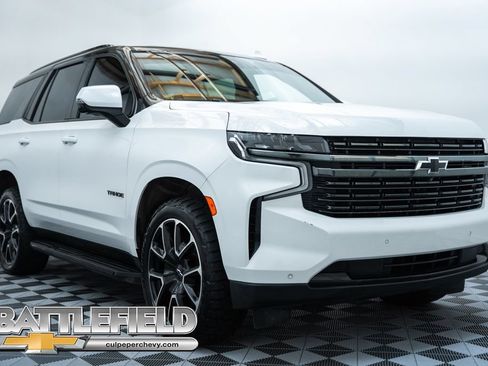 Used 2021 Chevrolet Tahoe RST w/ Luxury Package AWD/4WD image 1