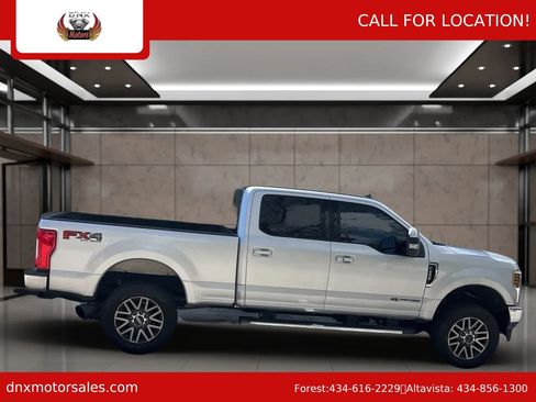 Used 2019 Ford F250 Lariat w/ Lariat Ultimate Package image 5