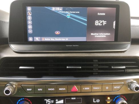 Used 2021 Kia Telluride SX w/ Towing Package FWD image 25