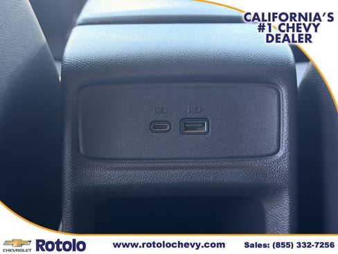 Used 2024 Chevrolet Trax RS FWD image 15