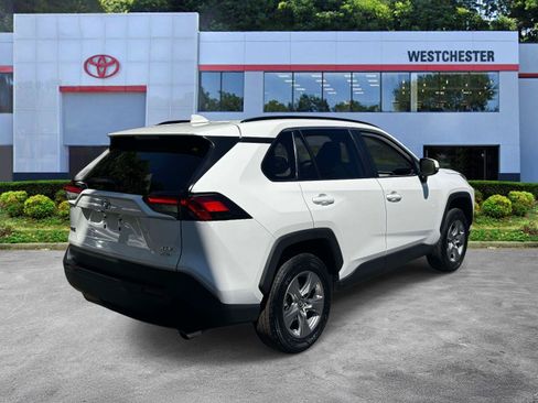 Used 2025 Toyota RAV4 XLE AWD/4WD image 7