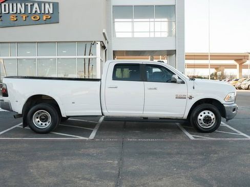 Used 2015 RAM 3500 Laramie image 4