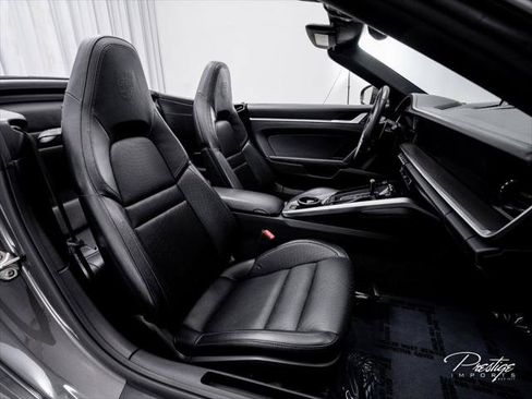 Used 2020 Porsche 911 Carrera 4S AWD/4WD image 37