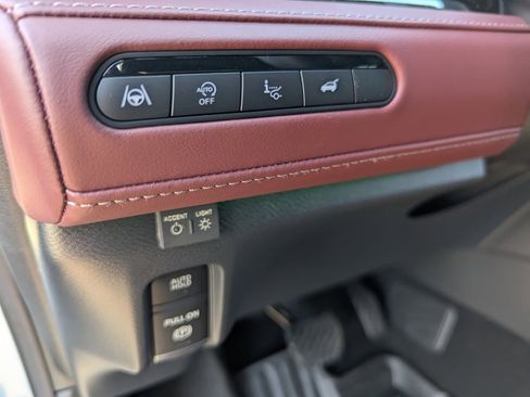 New 2026 INFINITI QX80 Autograph image 28