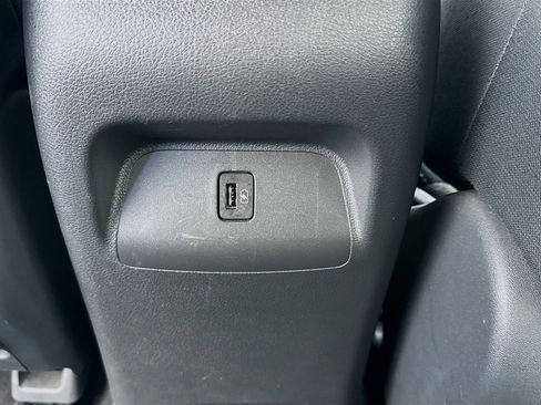 Used 2024 Nissan Sentra SV FWD image 16
