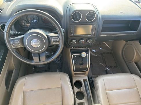 Used 2016 Jeep Patriot High Altitude image 27