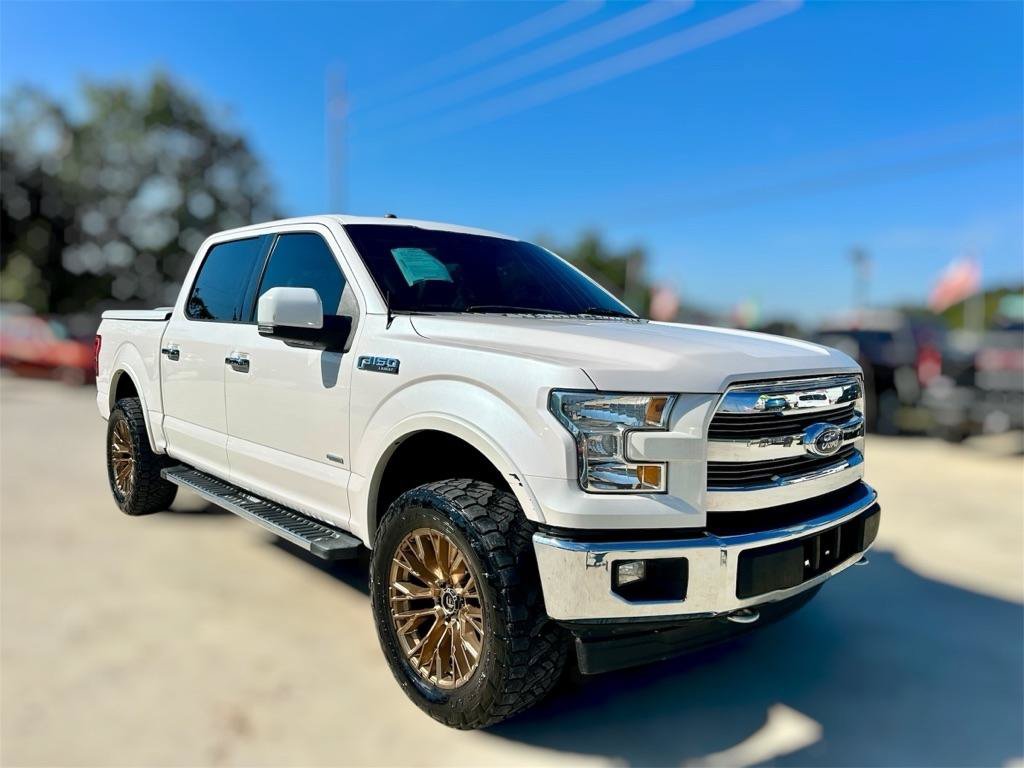 Used 2017 Ford F150 Lariat AWD/4WD image 9