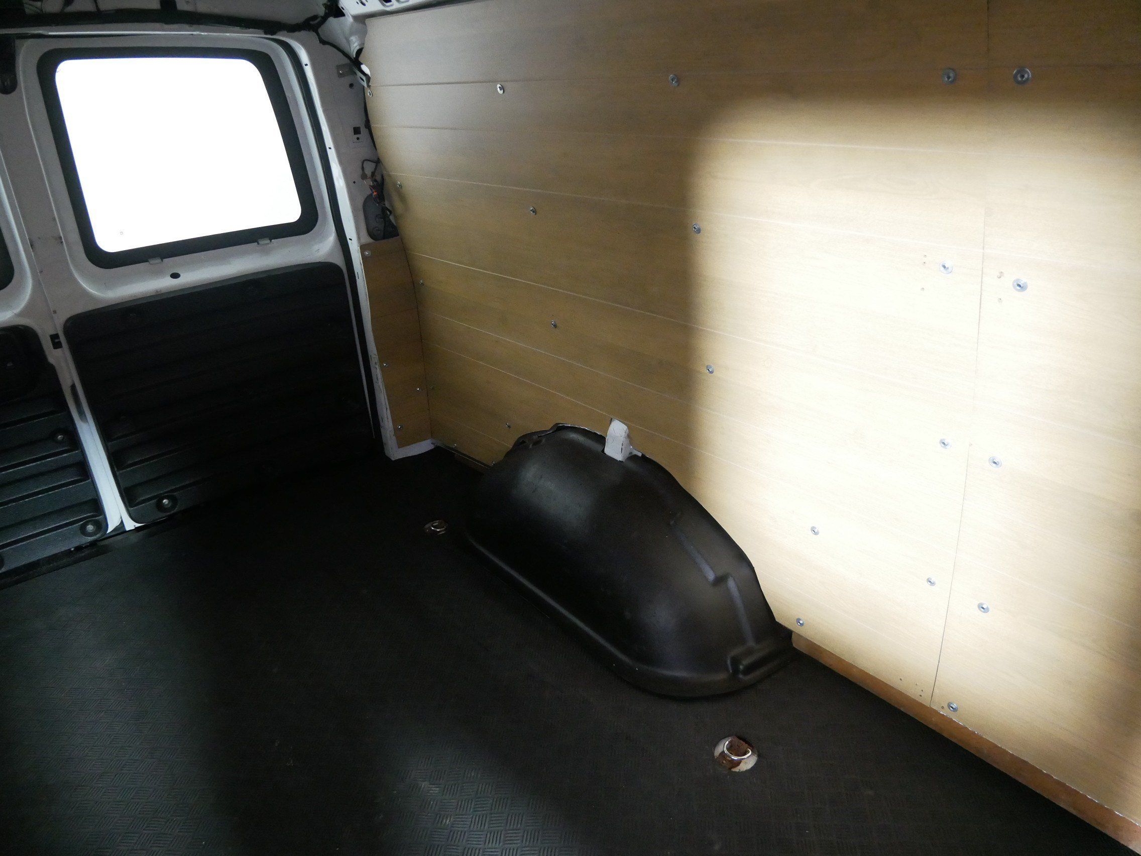 Used 2019 GMC Savana 2500 w/ Driver Convenience Package RWD image 14