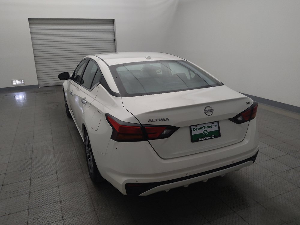 Used 2024 Nissan Altima 2.5 SV FWD image 6