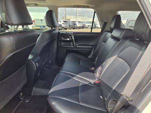 Used 2023 Toyota 4Runner TRD Off-Road Premium w/ Off Road Premium Plus Package AWD/4WD image 30