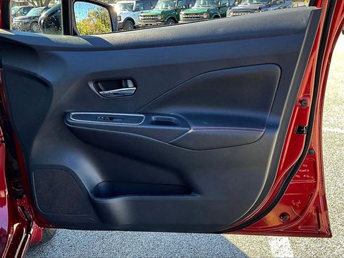 Used 2024 Nissan Versa SR w/ Trunk Package image 22