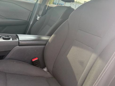 Used 2023 Nissan Rogue S AWD/4WD image 13
