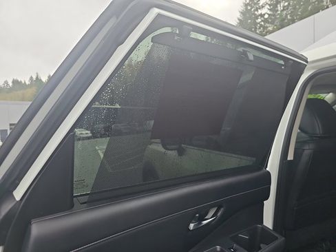 Certified 2023 Nissan Pathfinder SL w/ Lighting Package (N92) image 25