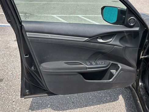 Used 2016 Honda Civic EX image 10