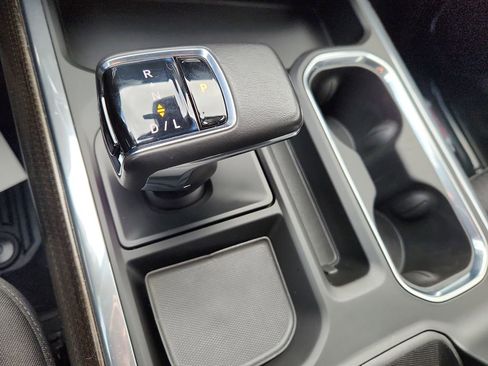 Used 2022 Chevrolet Silverado 1500 RST image 21