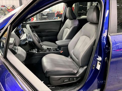 New 2026 Subaru Outback Limited image 9