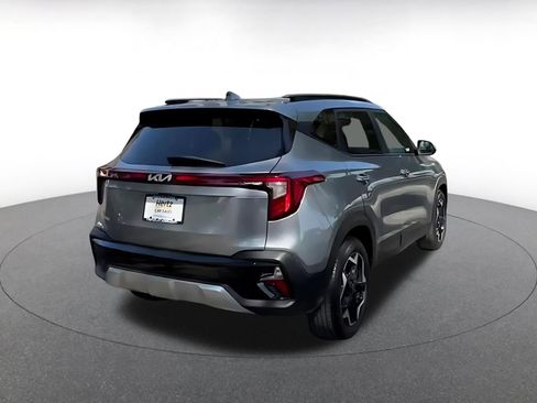 Used 2025 Kia Seltos S FWD image 15