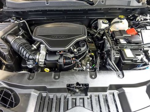 Used 2023 Chevrolet Blazer RS w/ Driver Confidence II Package image 36