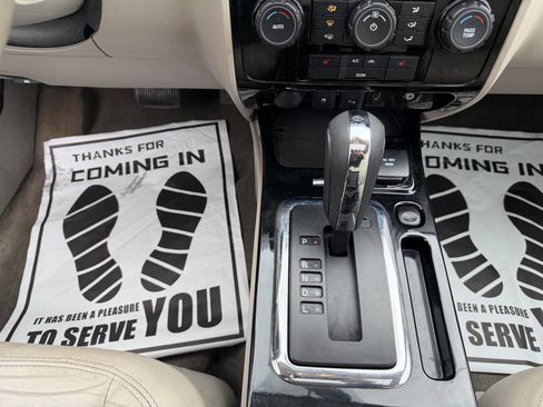 Used 2009 Ford Escape Limited image 24