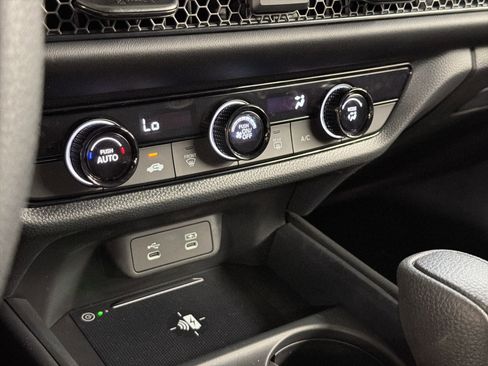 New 2026 Honda HR-V LX image 19