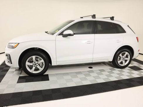 Certified 2024 Audi Q5 2.0T Premium AWD/4WD image 2
