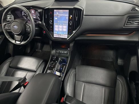 Used 2025 Subaru Ascent Bronze Edition w/ Onyx Package image 12