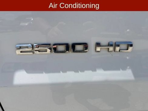 Used 2019 Chevrolet Silverado 2500 W/T w/ WT Convenience Package AWD/4WD image 12