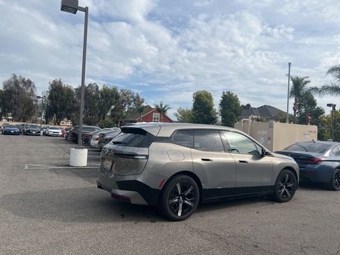 Certified 2024 BMW iX xDrive50 w/ Sport Package image 4