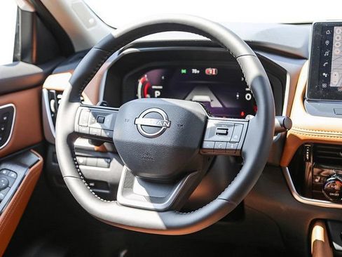 New 2026 Nissan Rogue Platinum AWD/4WD image 22