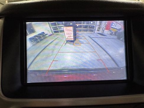 Used 2019 GMC Yukon SLT image 25