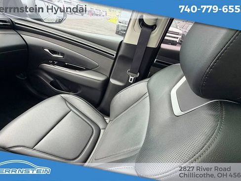 Certified 2024 Hyundai Tucson Limited AWD/4WD image 11