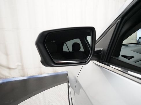 Certified 2021 Chevrolet Equinox LT image 25