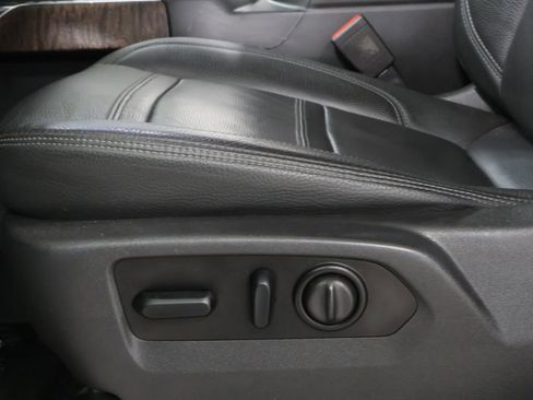 Used 2021 GMC Sierra 2500 Denali w/ Denali Ultimate Package image 21