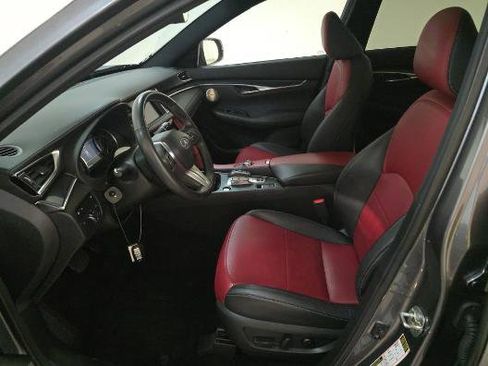 Used 2024 INFINITI QX50 Sport image 5