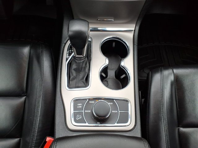Certified 2021 Jeep Grand Cherokee Limited AWD/4WD image 16