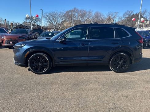 Used 2023 Honda CR-V Sport Touring image 4