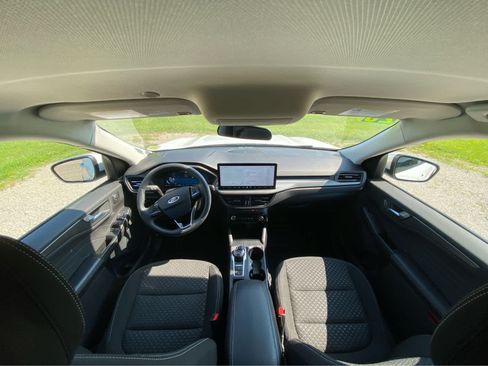 Used 2023 Ford Escape Active w/ Tech Pack #2 AWD/4WD image 17