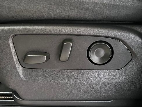 Used 2024 Chevrolet Silverado 2500 ZR2 w/ ZR2 Bison Edition image 38