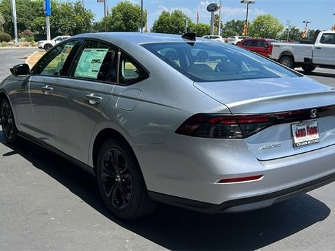 New 2025 Honda Accord SE image 6